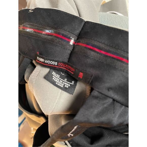 NWT Nike tiger woods golf pants‎ - Picture 4 of 5